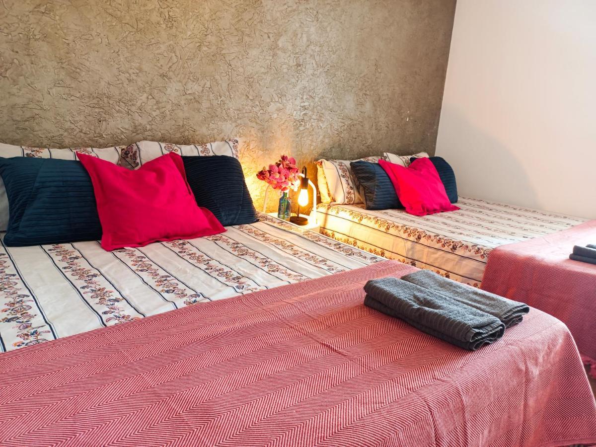 Urquinaona Rooms บาร์เซโลนา ภายนอก รูปภาพ